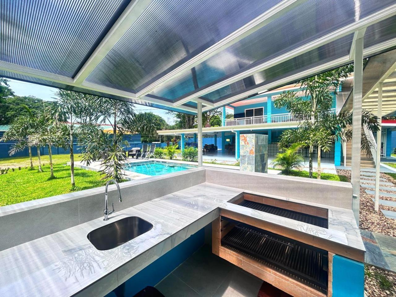Villa Paraiso Tropical Puerto Viejo de Talamanca Bagian luar foto